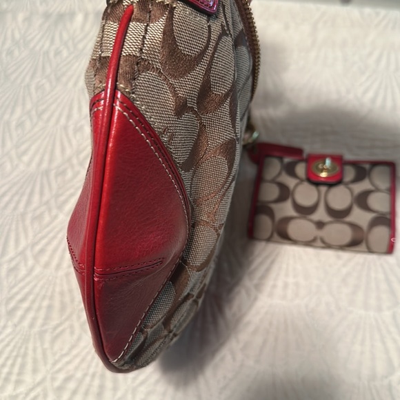 Coach Signature 2pc Set Tan and Red Wallet and Shoulder Bag - Picture 2 of 14